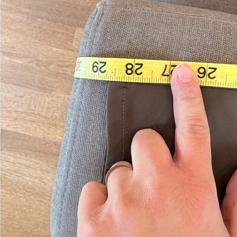 Vuori cascade tech Olive/Tan Pants 33/28.5 - Picture 4 of 7